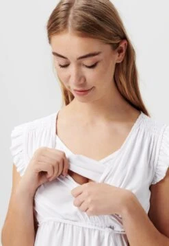 Still - Blouse - Bright White -Magasin Général De Mode 6b260f6a3ba645d0a62fad1eb7878ddb