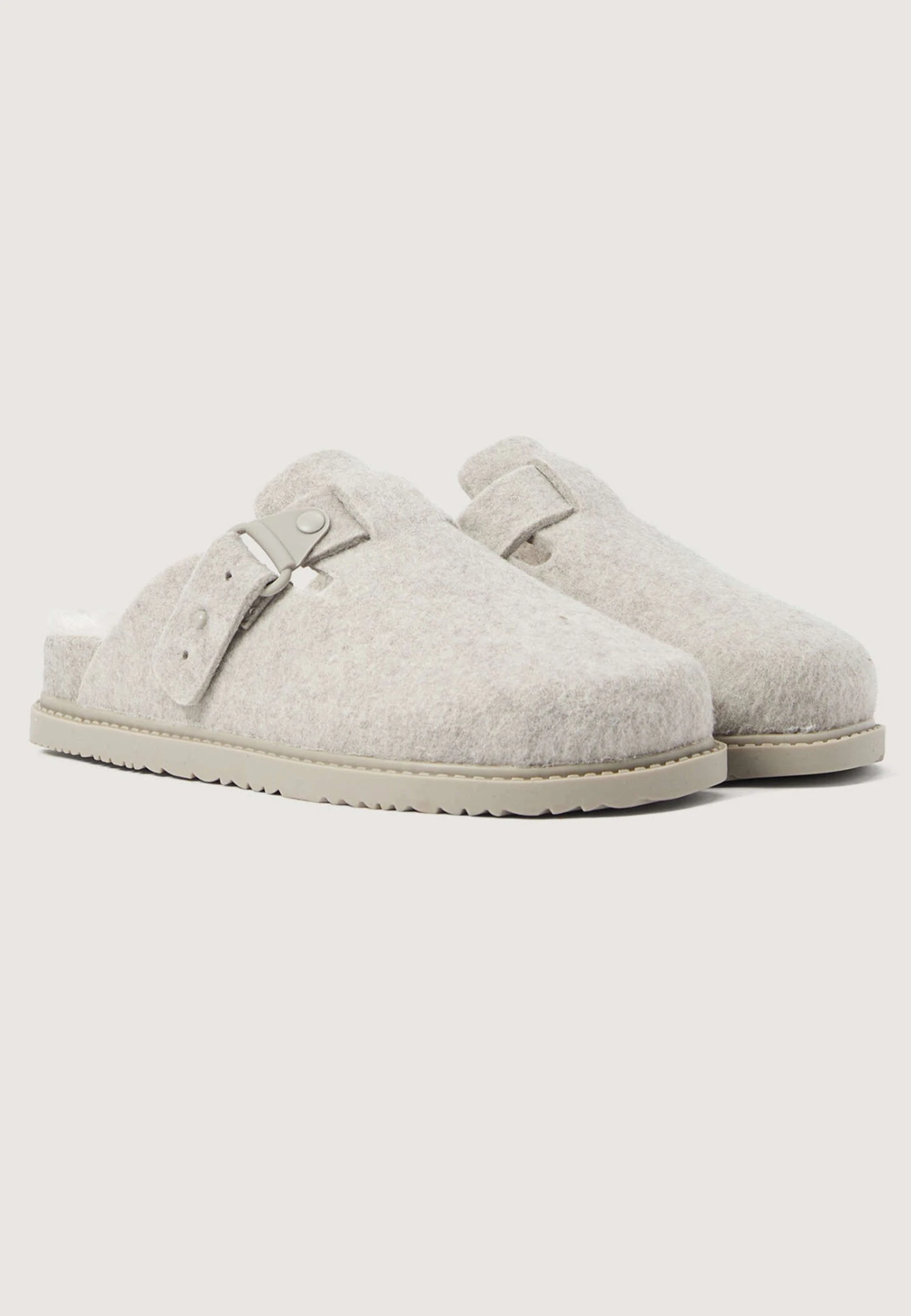 Oysho Chaussons - Grey 5 Oysho Chaussons - Grey – Image 3