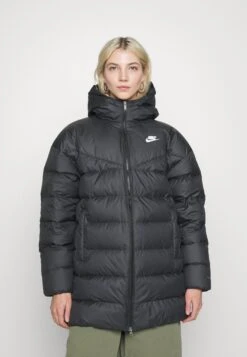 Nike Sportswear Doudoune - Black/White 13 Nike Sportswear Doudoune - Black/White -Magasin Général De Mode 6b94a3cf2c714b649acd754398d28473