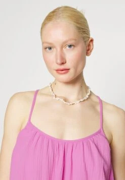 Vero Moda Tall Vmnatali Singlet Dress - Robe De Jour - Cyclamen -Magasin Général De Mode 705d911fd6a84a03ade11cb3811876ee