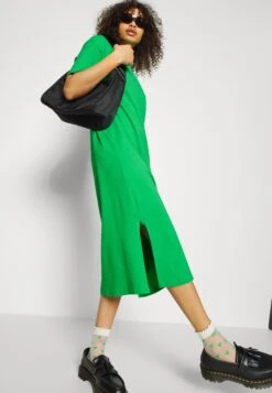 Vero Moda Tall Vmmolly Calf Dress - Robe En Jersey - Bright Green 12 Vero Moda Tall Vmmolly Calf Dress - Robe En Jersey - Bright Green -Magasin Général De Mode 78c7b0022d26477ab290e37ba4a2a9d2