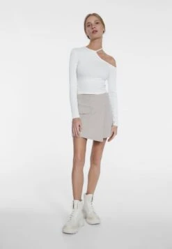 Stradivarius Skort - Short - Stone -Magasin Général De Mode 7a0d8c56c6f0459c8bf2053a18763736