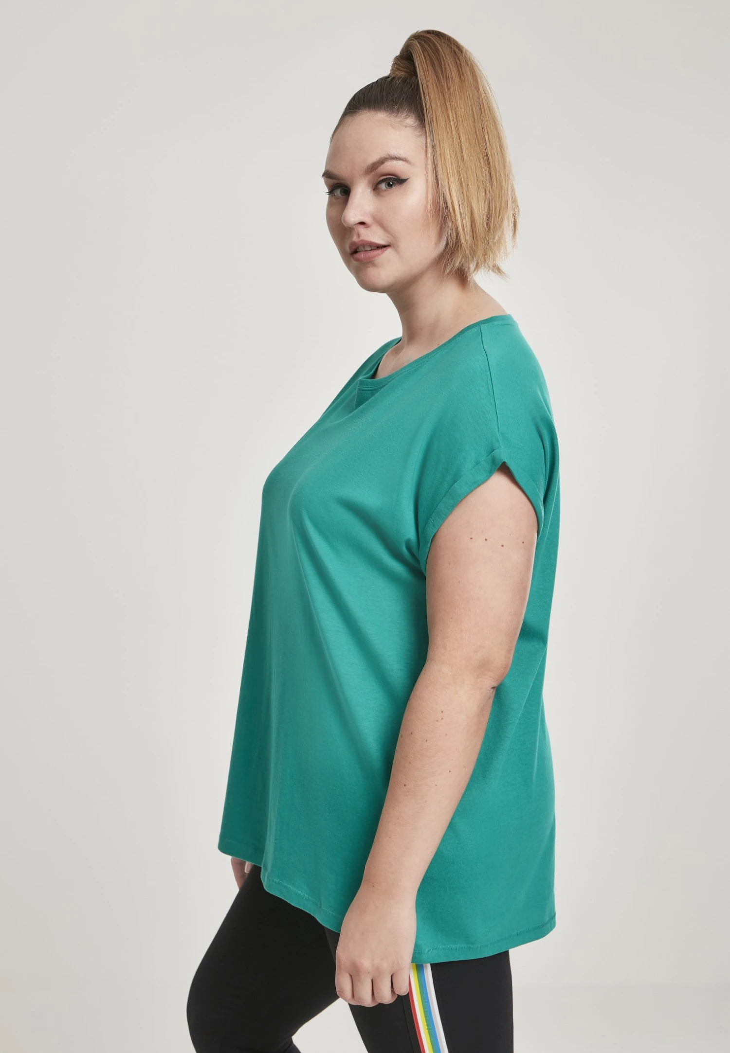 URBAN CLASSICS Extended Shoulder - T-Shirt Basique 5 URBAN CLASSICS Extended Shoulder - T-Shirt Basique – Image 3