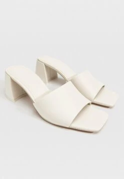 Stradivarius Wide Fit - Mules À Talons - White -Magasin Général De Mode 7db7ceb3267e4582aa36098cb1a94c7d