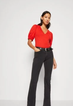 WEEKDAY Flame Low - Jean Flare - Black Lux -Magasin Général De Mode 7fe7cd83f8c3458c81a97746d01b785e