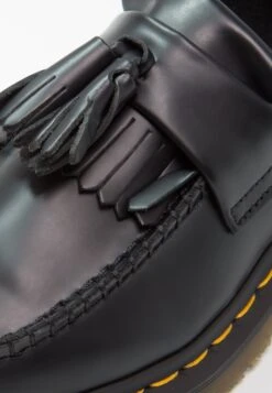 Dr. Martens Adrian - Mocassins - Black -Magasin Général De Mode 80e06ecf3b89496bb3851fe1ce01670d