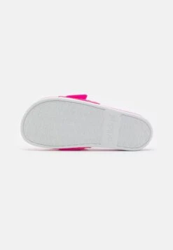 Adidas By Stella Mccartney Asmc Slides - Sandales De Bain - Screaming Pink/Footwear White -Magasin Général De Mode 82c0473cf68147e09d9d2b22ffd1181f