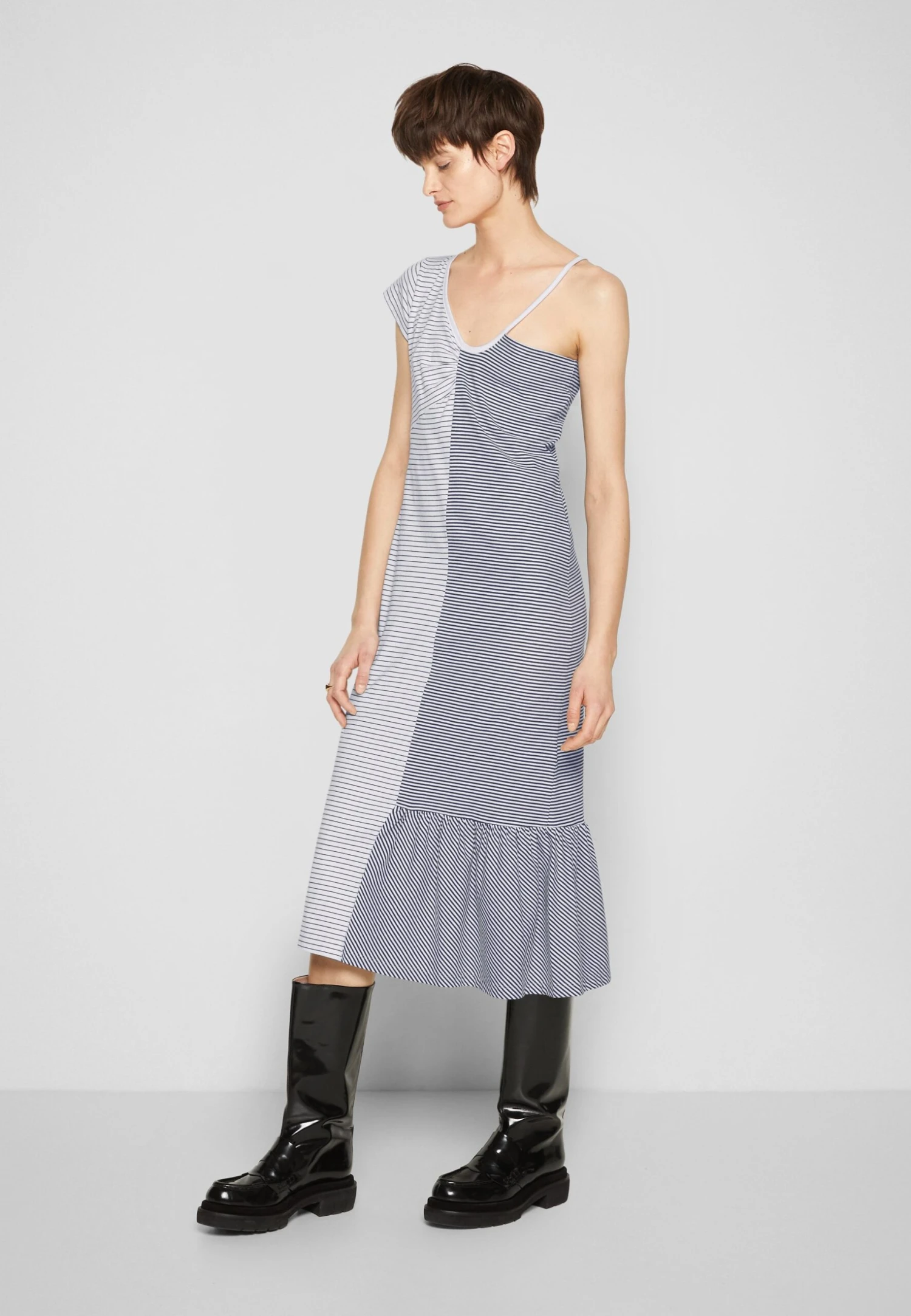 Dress - Robe De Jour - Mottled Black 7 Dress - Robe De Jour - Mottled Black – Image 5