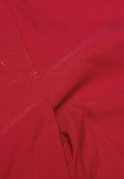 GOLDNER Short - Red -Magasin Général De Mode 8573f381700041cab592b3312bc0768f