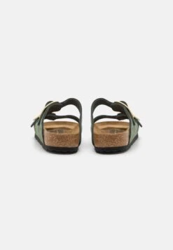 Birkenstock Arizona Big Buckle - Chaussons - Thyme -Magasin Général De Mode 86716bd0d30640c3aac9e10251c592ce