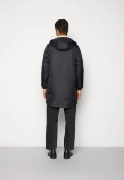 K-Way Le Vrai 3.0 Eiffel Orsetto Unisex - Veste Imperméable - Black Pure -Magasin Général De Mode 8fffe112c50a49038eb5c37b0877e093