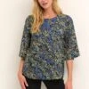 Kaffe Kaulrika - Blouse - Midnight Blue Green Flowers -Magasin Général De Mode 9397323ba9a74510bba41afc2ebc06a1