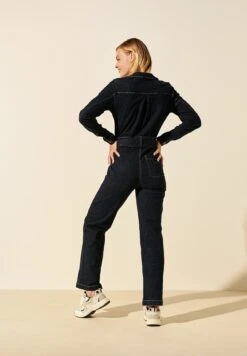 Camellu - Combinaison - Bleu Denim 8 Camellu - Combinaison - Bleu Denim -Magasin Général De Mode 93eb0d0cf3564b8c813150ba8b600c66