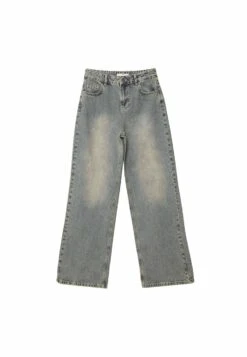 Stradivarius Baggy - Jean Flare - Dirty Denim -Magasin Général De Mode 955498e04de84d6a887b53105afcaa4e