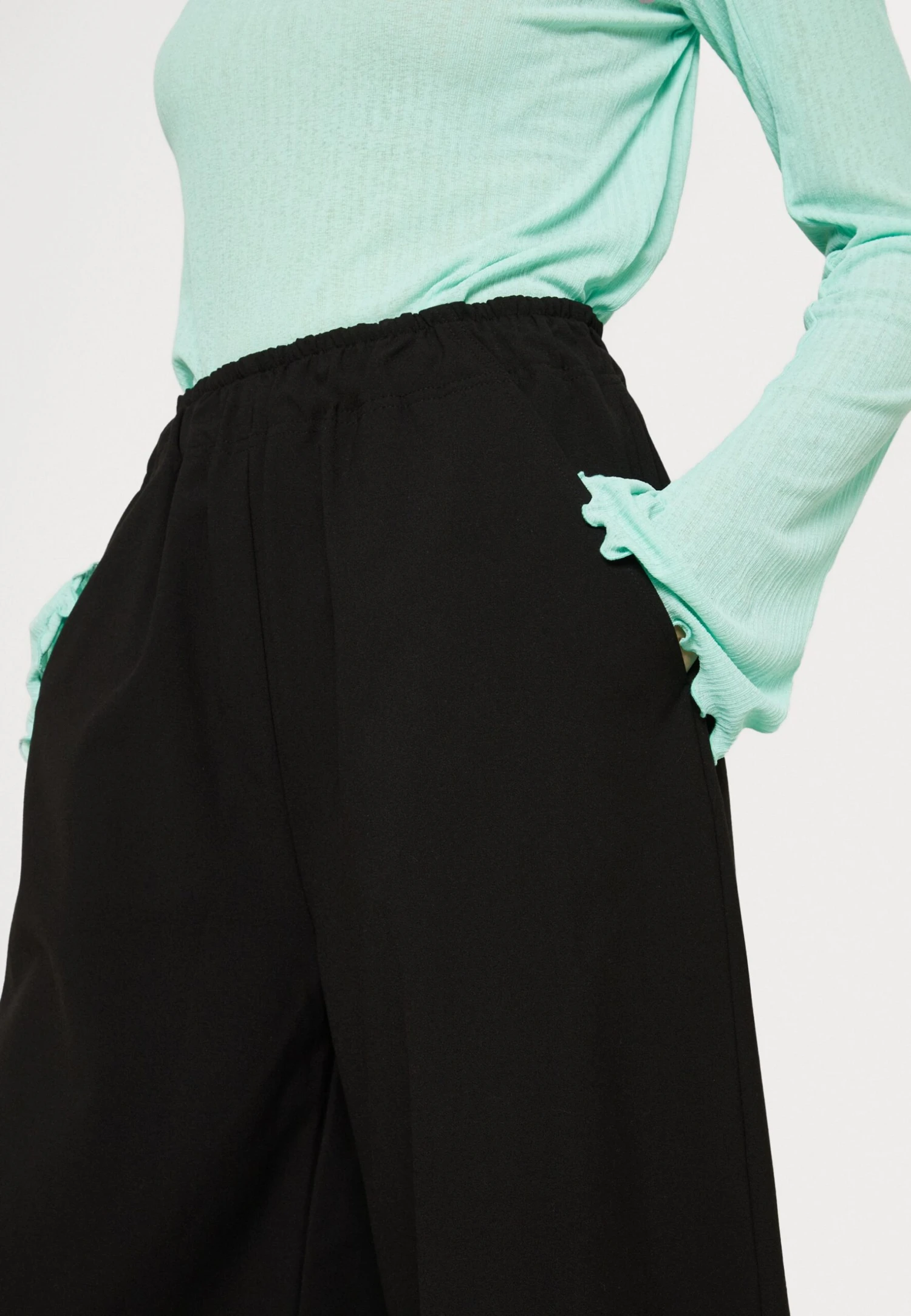 Mads Nørgaard Sportina Lilja - Short - Black 8 Mads Nørgaard Sportina Lilja - Short - Black – Image 6