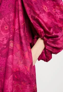 Vanessa Bruno Vanessa - Robe De Jour - Fushia 11 Vanessa Bruno Vanessa - Robe De Jour - Fushia -Magasin Général De Mode 9ed7a68ead3e4076876cbe1f1d0f996f