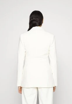 Yaslizzie Blazer - Blazer - Gardenia -Magasin Général De Mode 9fa095e1ba6b4bf391726bbd8f60411c