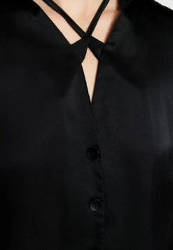 Trendyol Chemisier - Black -Magasin Général De Mode a204fbd96f1646289475476af7cd3bea