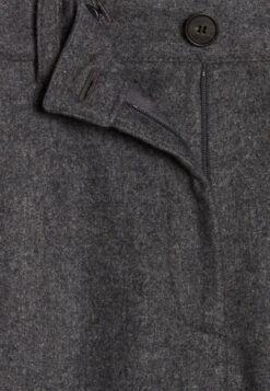 CLAUDIE PIERLOT Please - Pantalon Classique - Gris Chine 13 CLAUDIE PIERLOT Please - Pantalon Classique - Gris Chine -Magasin Général De Mode a2f543704dc34324b123da58016e6c16