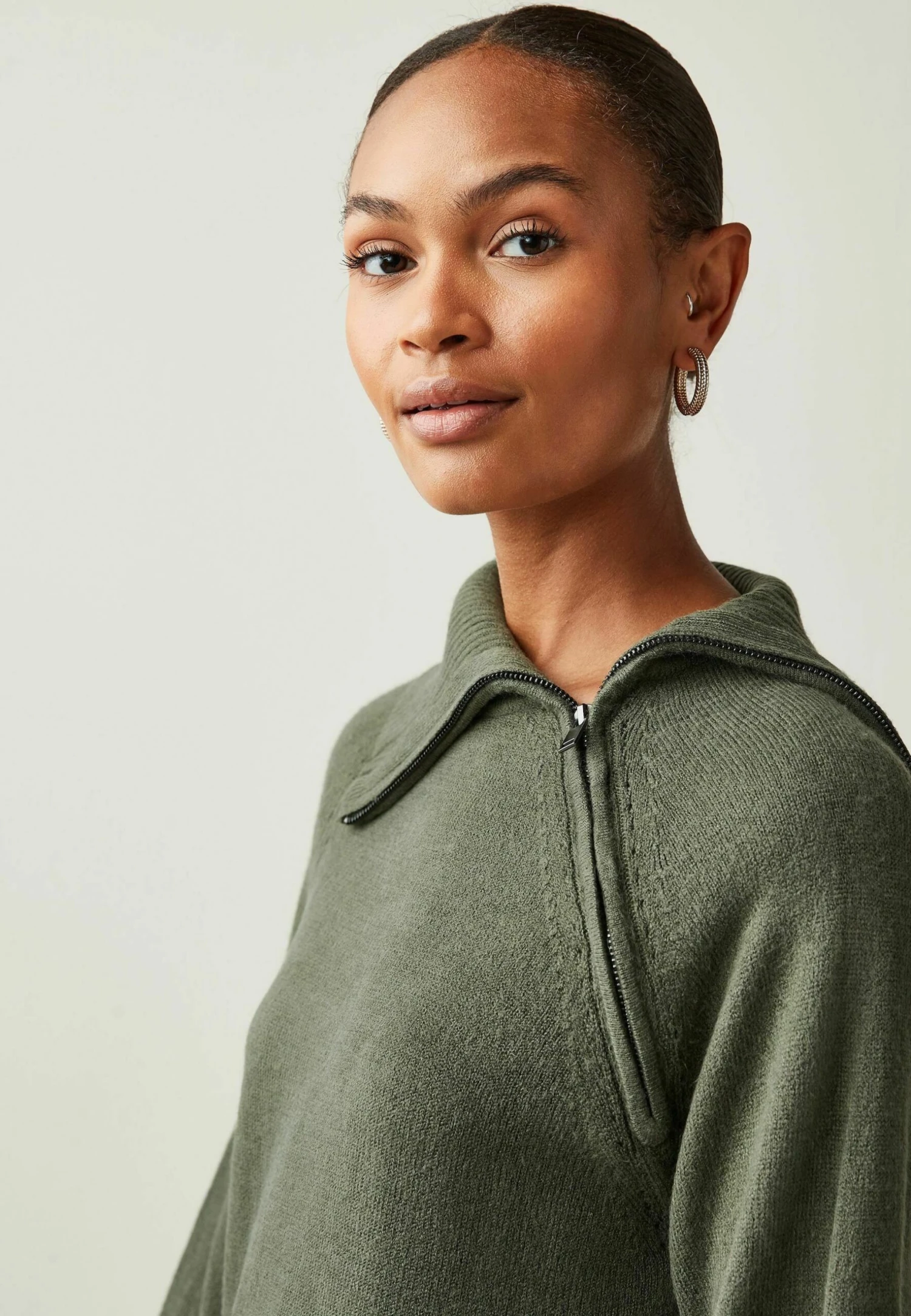 Next High Neck Zip Detail Standard - Pullover - Green 5 Next High Neck Zip Detail Standard - Pullover - Green – Image 3