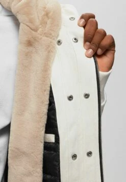 Moose Knuckles Bunny - Veste D'Hiver - White -Magasin Général De Mode aabef6ded70e4de78f685b847ffd30e5