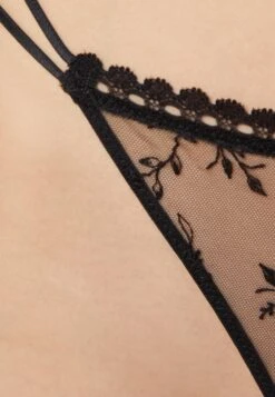 ETAM Flirt - String - Noir -Magasin Général De Mode ab1e944c9cbe4100a8d203d1c6846be8