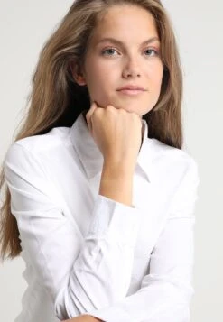 Gina Tricot Jessie - Chemisier - White -Magasin Général De Mode ad87a13f24334ebeb2afee53fce53c91