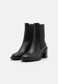 Billi Bi Bottines - Black 10 Billi Bi Bottines - Black -Magasin Général De Mode b48e47a02004476ba4ad5ccb491aa9fe