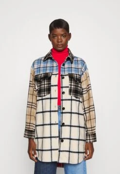 MUNTHE Neat - Manteau Court - White