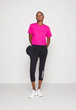 Nouvelles versions -Magasin Général De Mode b7978359756a4aaf98947a8763f5bc28