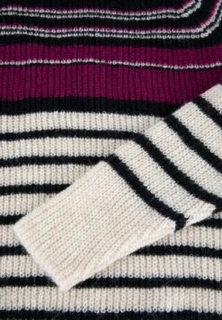 Loose-Fitting Lemulta - Pullover - Ecru -Magasin Général De Mode b959fc21952144d49537036eec8d9ef3