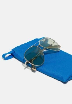 Adidas Originals Unisex - Lunettes De Soleil - Shiny Rose Gold-Coloured -Magasin Général De Mode ba35f4421c0b484898e5d1ff328d28db