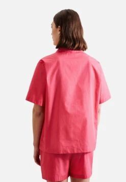 Nouvelles versions -Magasin Général De Mode baadcab8bf6a4531928e1755f184a62b