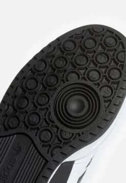 Adidas Originals Forum Unisex - Baskets Basses - White/Core Black -Magasin Général De Mode bcab88fea2eb4942a0b598bdff53376b