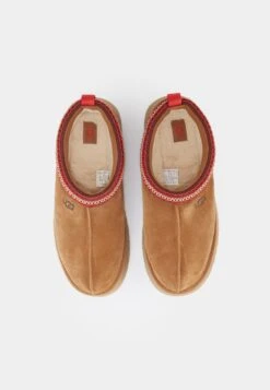 Ugg Tazz - Chaussons - Chestnut -Magasin Général De Mode bce00c48a77c4f7d938425c2b511c1d3