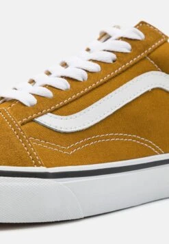 Vans Old Skool - Baskets Basses - Color Theory Golden Brown -Magasin Général De Mode c1b0ac95c1594c458c62f7eef7b57b1e