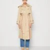 SISTER JANE Orchard Scallop Trim - Trench - Beige 1 SISTER JANE Orchard Scallop Trim - Trench - Beige -Magasin Général De Mode c1b27b191ccc4af488bfb3c1dd8f37fe