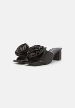 Monki Mules À Talons - Black Dark -Magasin Général De Mode c29b3f26528c4824876d92922722c020