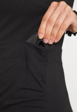 Even&Odd Jupe Crayon - Black 21 Even&Odd Jupe Crayon - Black -Magasin Général De Mode c2eefa743e404e9bb41f175ab081cdbc