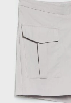 Stradivarius Skort - Short - Stone -Magasin Général De Mode c5242abb70eb49b9948030a0993c5f8e