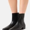Vagabond Nella - Bottines - Black -Magasin Général De Mode c63fa942b9434229a7816138a3c157d4