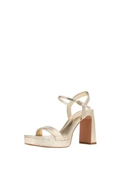 Stradivarius Mit Absatz Und Plateau - Chaussures De Mariée - Gold -Magasin Général De Mode cb07192e1fec43938c455ec9fa1ab189