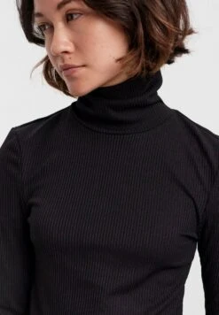 Vero Moda T-Shirt À Manches Longues - Noir 12 Vero Moda T-Shirt À Manches Longues - Noir -Magasin Général De Mode cb4772f311404fdc9777232c12f98dbd