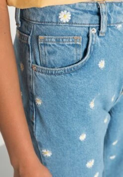ONLY Onljagger Mom Daisy - Jean Boyfriend - Light Blue Denim 11 ONLY Onljagger Mom Daisy - Jean Boyfriend - Light Blue Denim -Magasin Général De Mode cc691370dfd34010adda3ed19f55ba0b