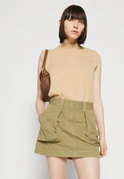 ARKET Jupe En Jean - Army Green 11 ARKET Jupe En Jean - Army Green -Magasin Général De Mode ceafa7a53e204fe68b930e161deca535