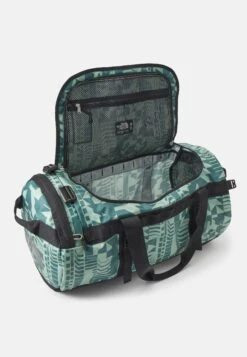 The North Face Base Camp Duffel M Unisex - Sac De Voyage - Misty Sage Irregular Geometry/Black -Magasin Général De Mode d016e2421e6c4e6a87c7a8c2a01e0cc1