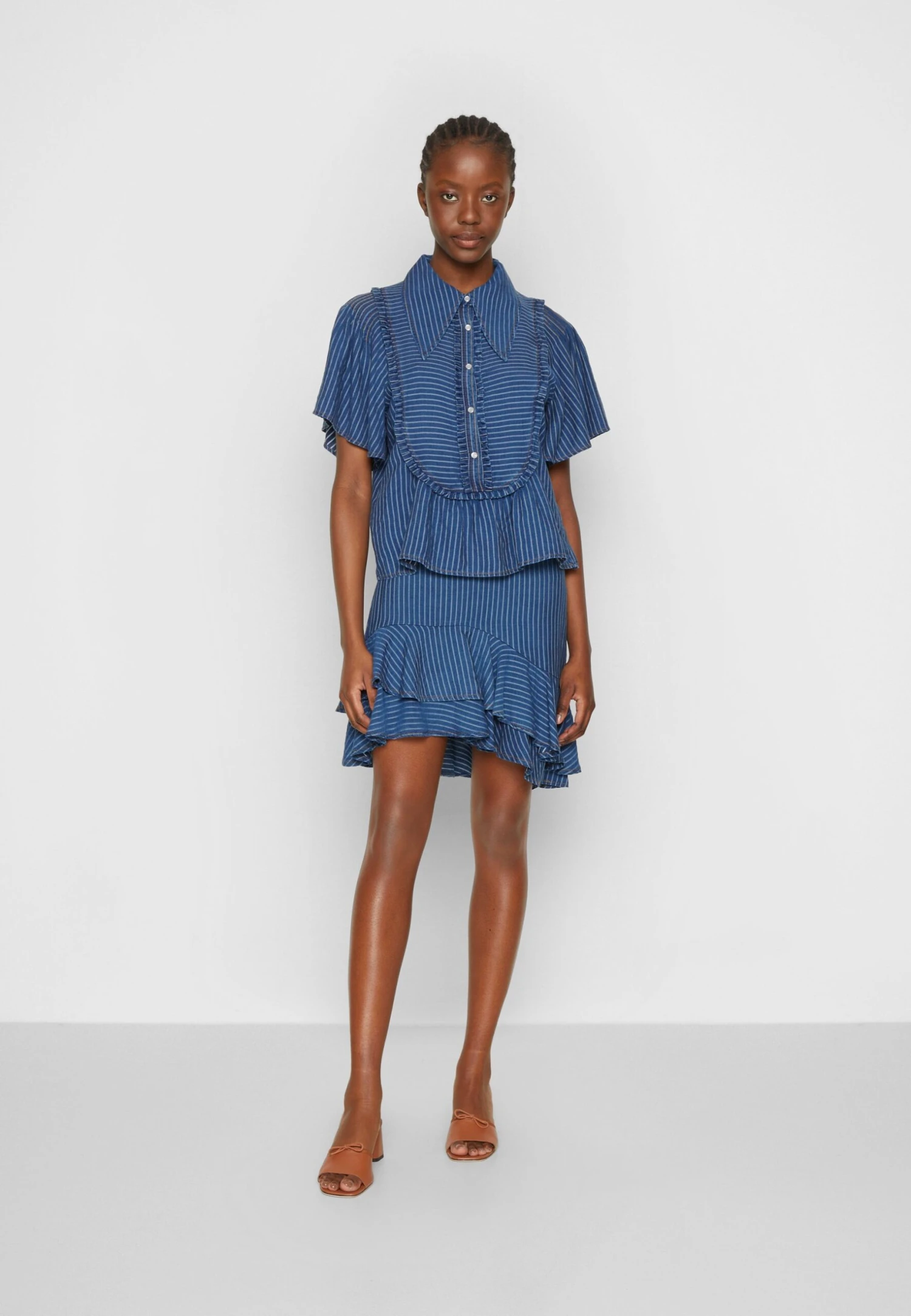 MUNTHE Curve - Minijupe - Indigo 7 MUNTHE Curve - Minijupe - Indigo – Image 5