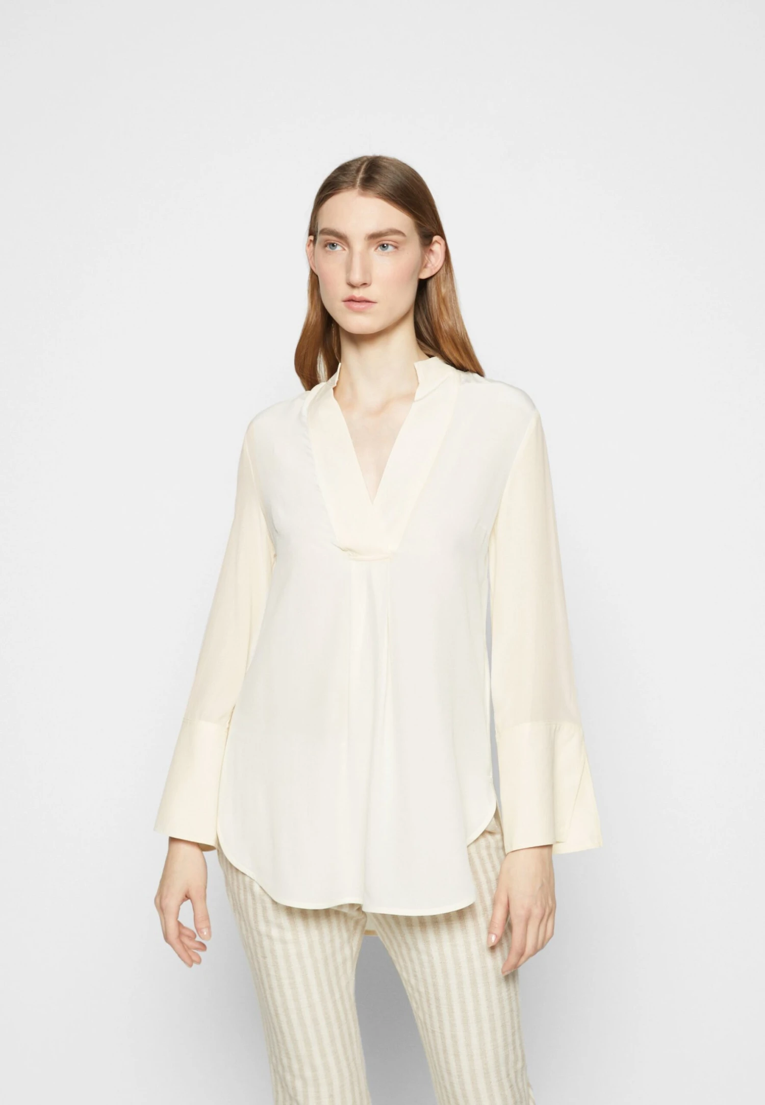 By Malene Birger Flaiy - Tunique - Whisper White 5 By Malene Birger Flaiy - Tunique - Whisper White – Image 3