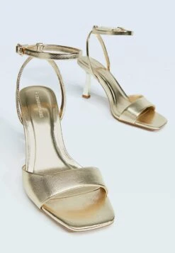 Stradivarius Chaussures De Mariée - Gold Coloured -Magasin Général De Mode d34f0deb6b1246d8bdcfbbf0b08d531c