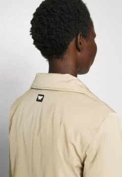 Sacco - Veste Mi-Saison - Argilla -Magasin Général De Mode d3bb319a29ee450d94deb27b6a2dd3af